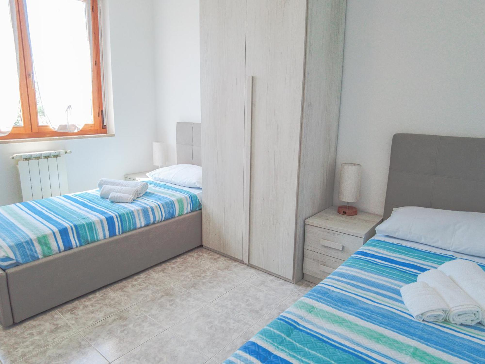 Budget Beds Alghero Bagian luar foto
