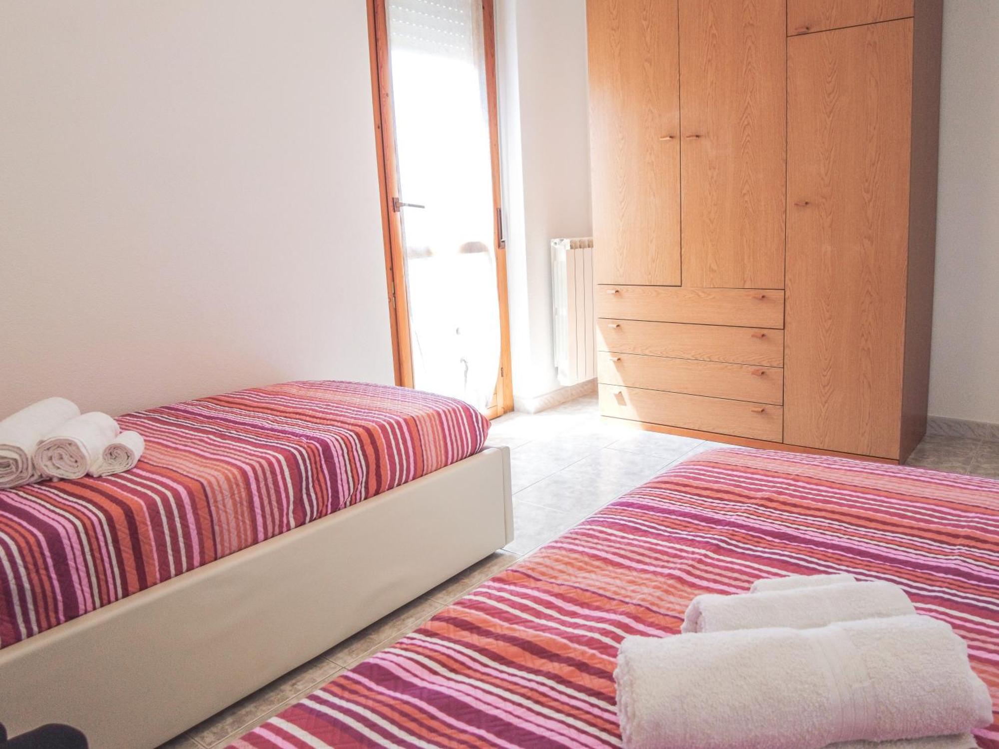 Budget Beds Alghero Bagian luar foto