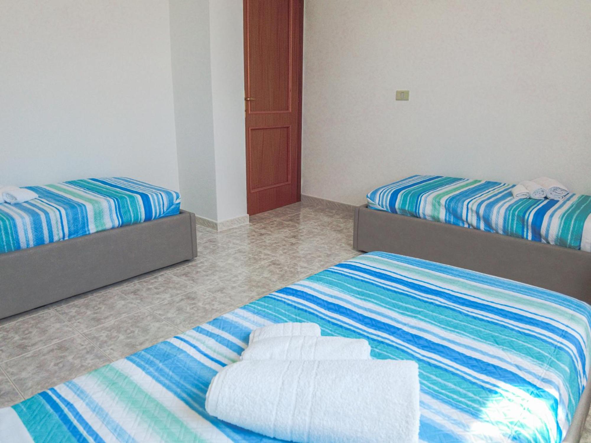 Budget Beds Alghero Bagian luar foto