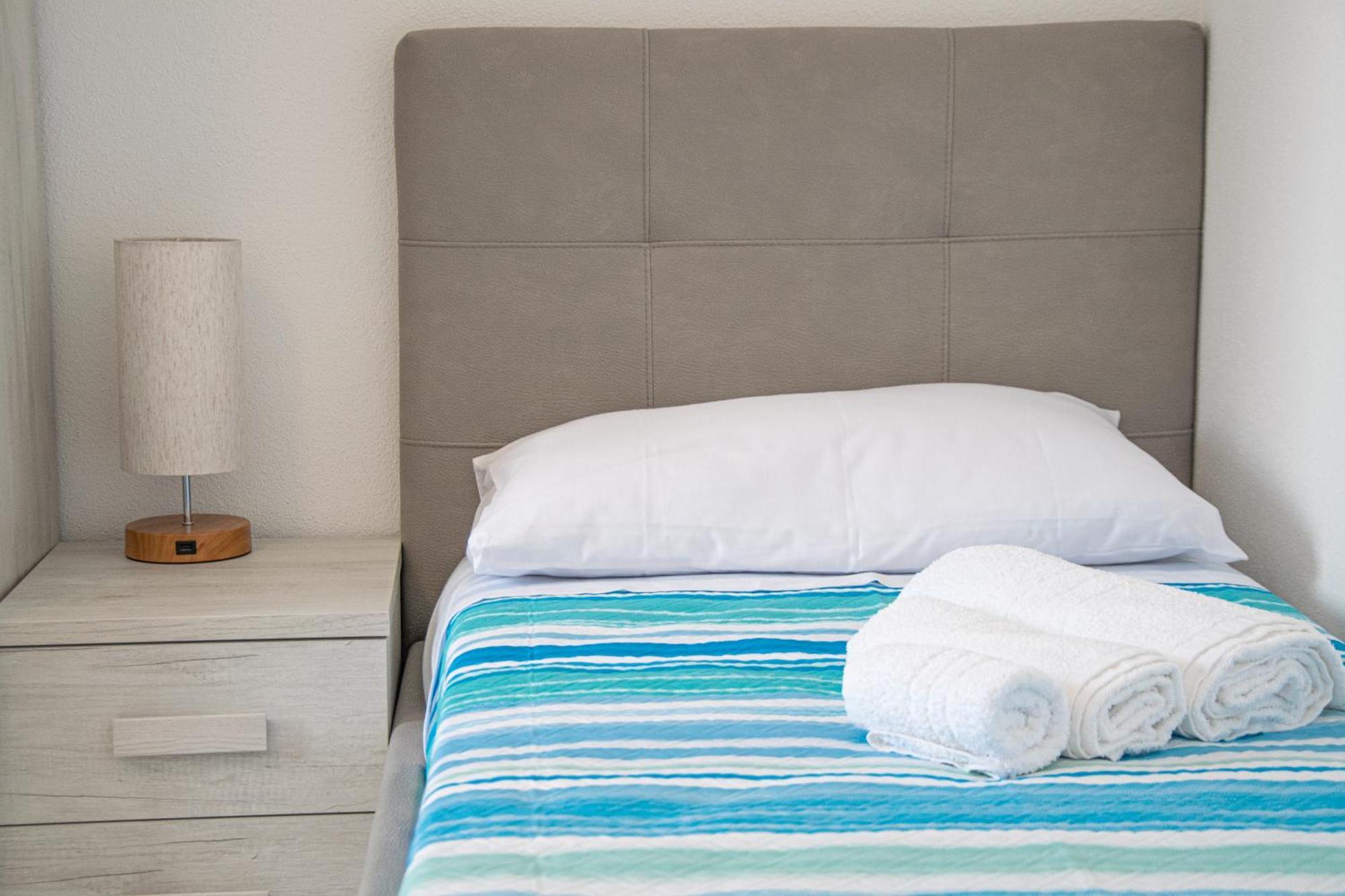 Budget Beds Alghero Bagian luar foto
