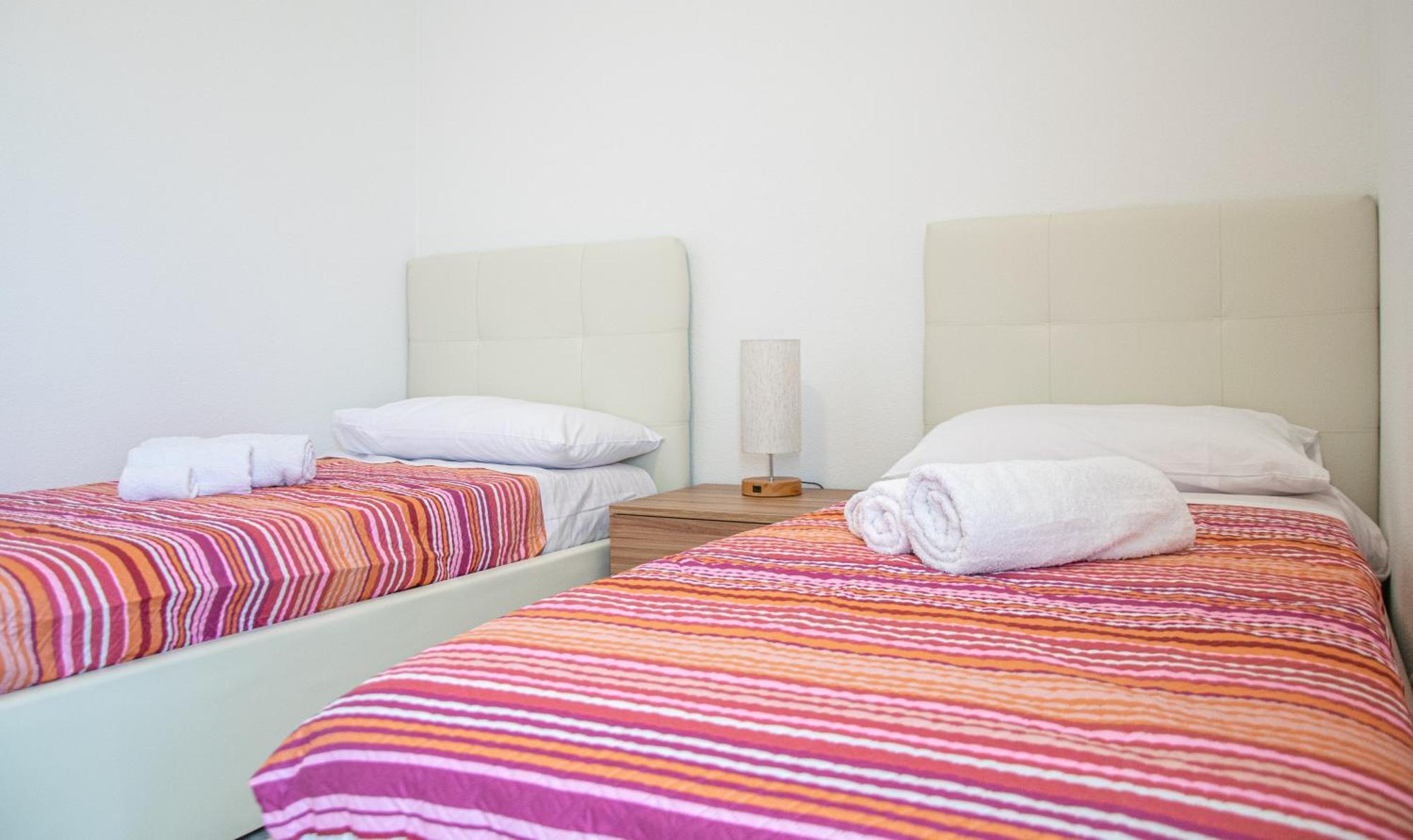 Budget Beds Alghero Bagian luar foto